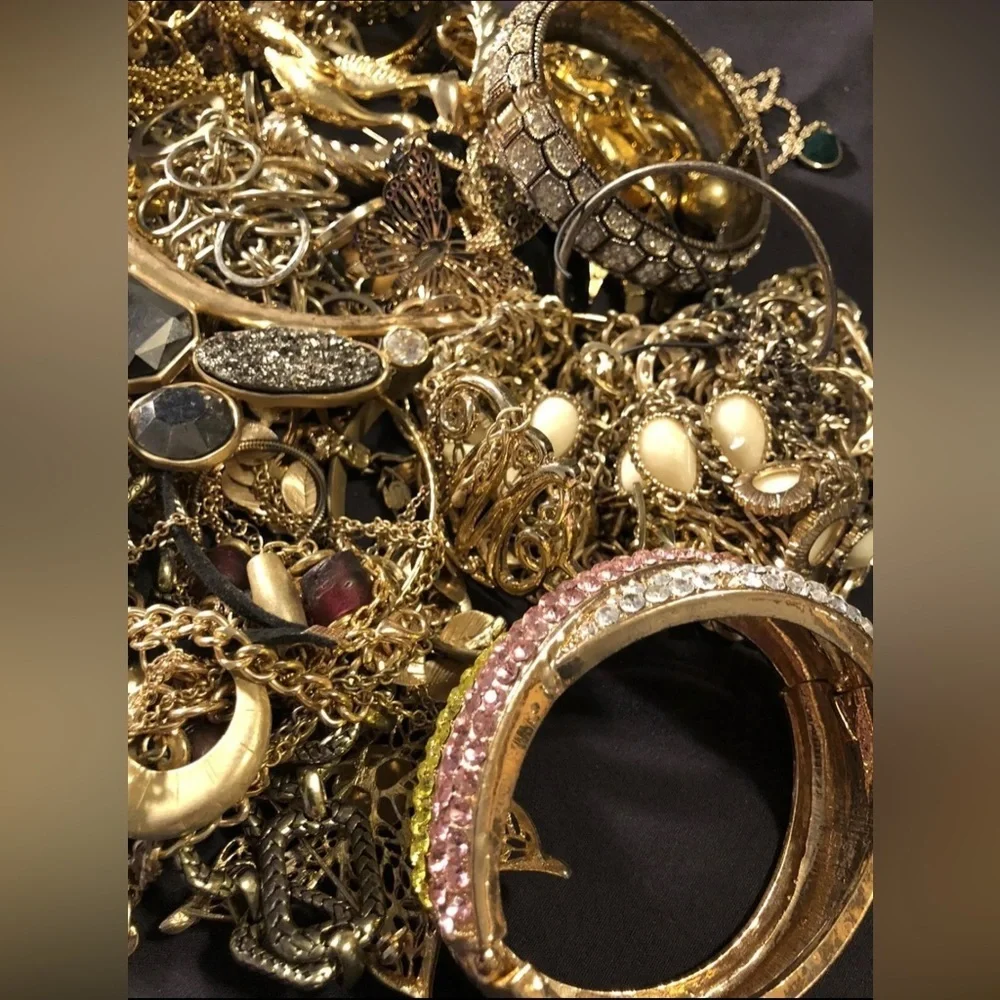 2 LB Vintage Modern Jewelry Lot- MYSTERY BOX! Wearable Estate Sale Designer